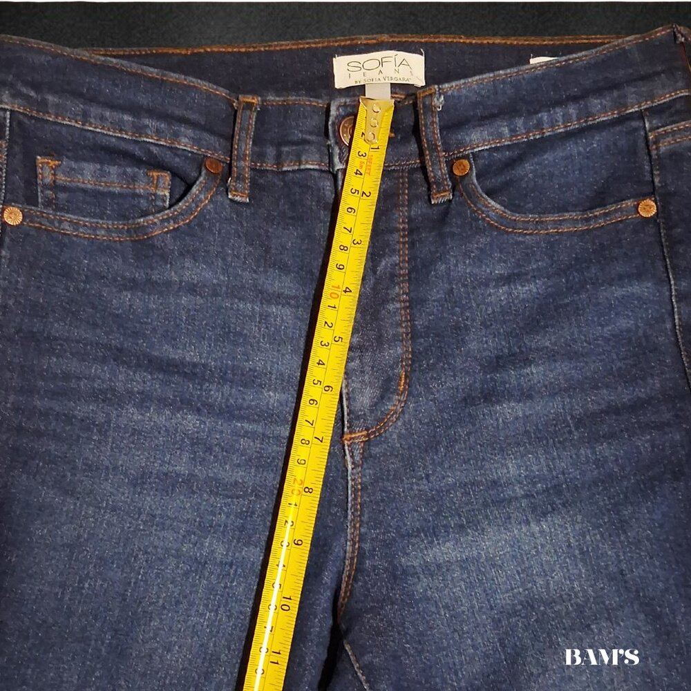 SOFIA by Sofia Vergara | Melissa | High‑Rise Flare Jeans | Size 4 - Picture 3 of 6